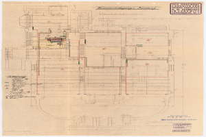 Ein detaillierter architektonischer Grundriss des Rosenhof-Krankenhauses in Hamburg, Deutschland, mit einem Gebäude mit zahlreichen Kabeln und Text, der den Aufbau beschreibt, einschließlich Räumen, Fluren und anderen Merkmalen.