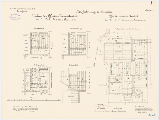 Schwarz-weißer architectural floor plan des ehemaligen Bundeskanzleramts, zeigt detaillierte Layout mit Text und Zeichnungen.